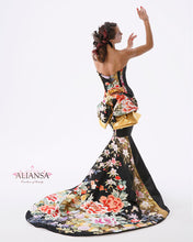 Load image into Gallery viewer, Kanadebotan (Marmaid)